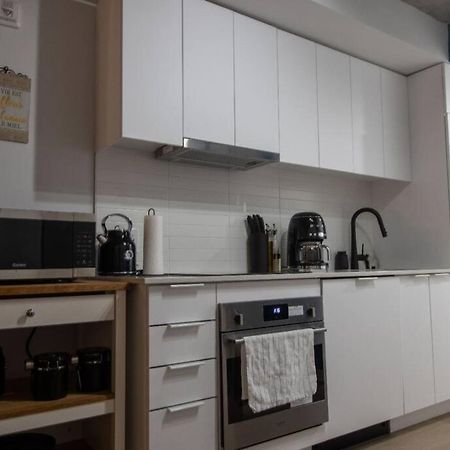 Bel Appartement Au Centre-Ville มอนทรีอัล ภายนอก รูปภาพ