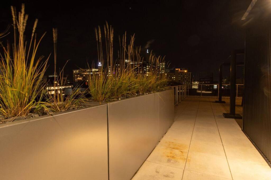 Bel Appartement Au Centre-Ville มอนทรีอัล ภายนอก รูปภาพ