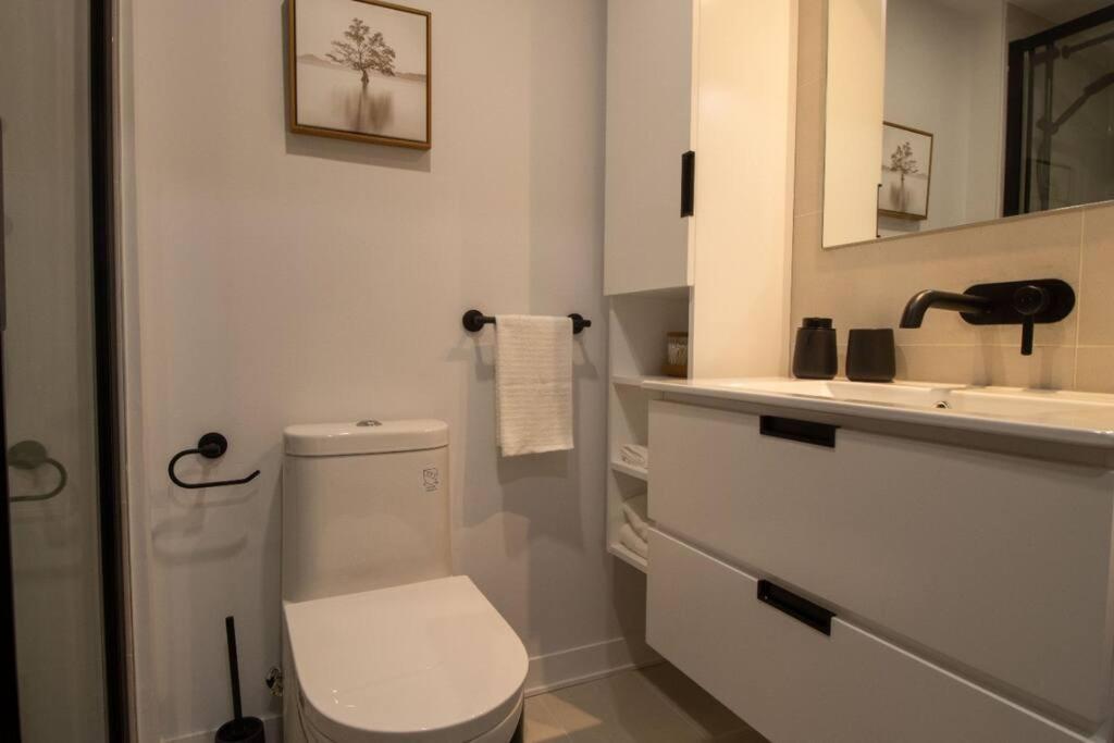 Bel Appartement Au Centre-Ville มอนทรีอัล ภายนอก รูปภาพ