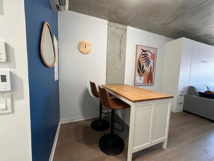 Bel Appartement Au Centre-Ville มอนทรีอัล ภายนอก รูปภาพ